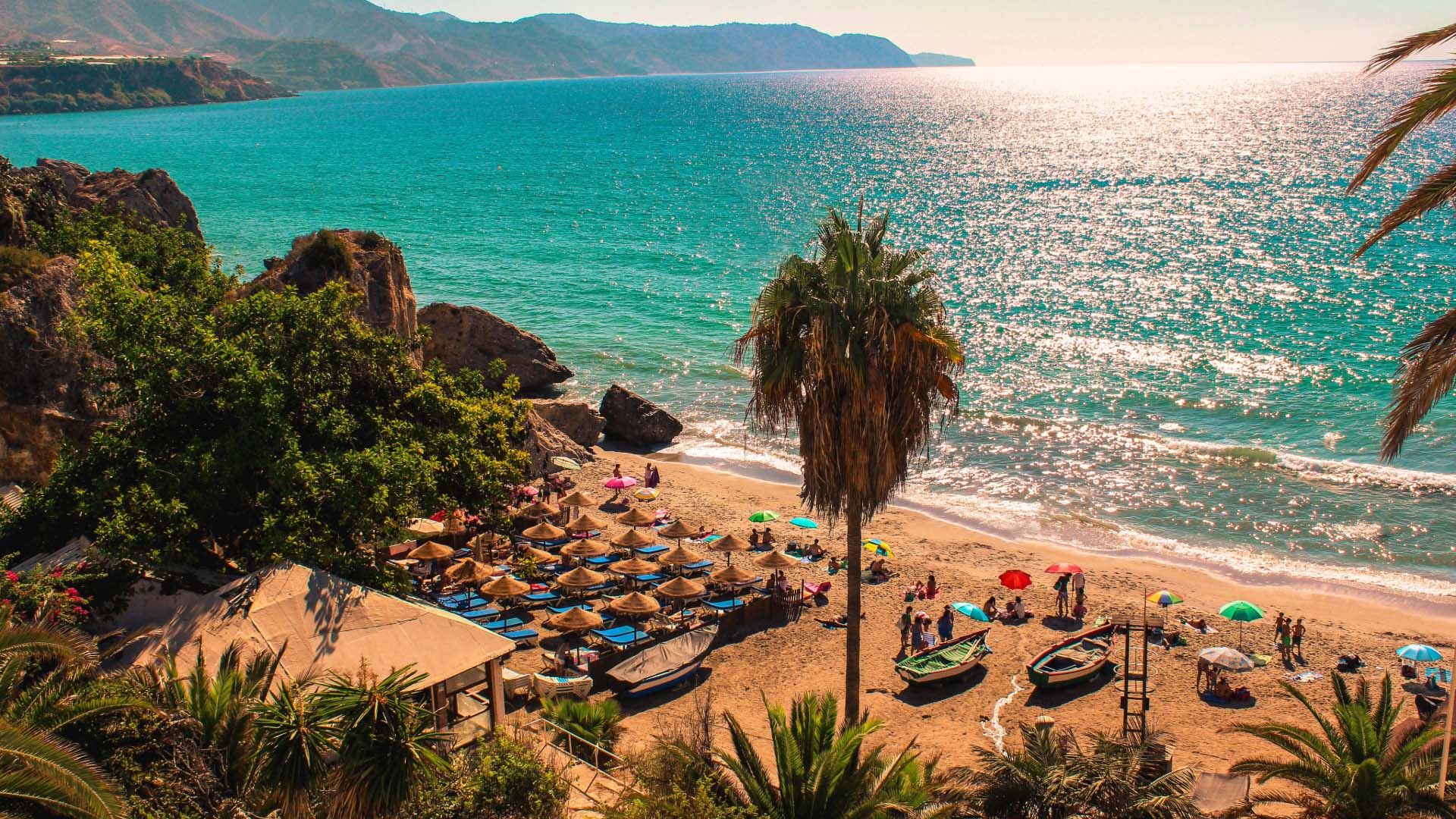 Dlaczego Polacy inwestują w nieruchomości na Costa del Sol? Przewodnik Le Mand (2025) w Bez kategorii – 2 | Le Mand Nieruchomości