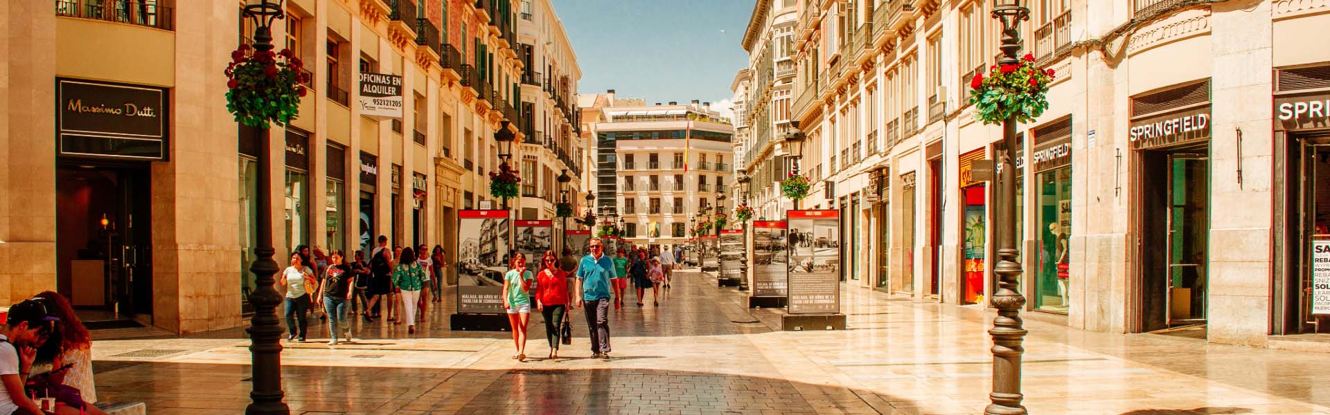 Dlaczego Polacy inwestują w nieruchomości na Costa del Sol? Przewodnik Le Mand (2025) w Bez kategorii – 6 | Le Mand Nieruchomości